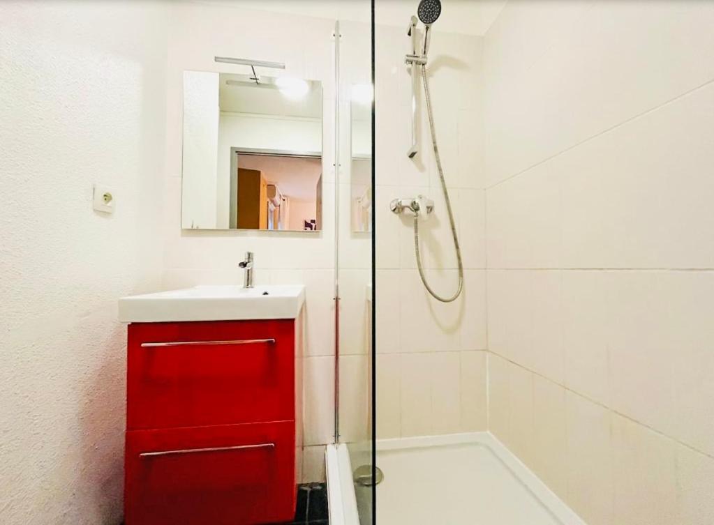 Suite Kobalt Villeurbanne Exterior foto